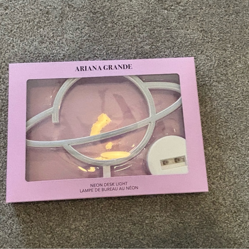 Ariana Grande Neon Desk Light in Pink